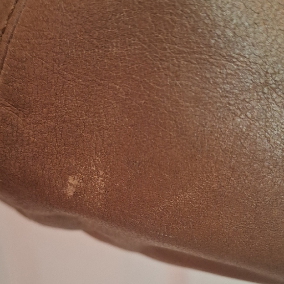 Coach Poppy Tan Leather Shoulder Bag - Picture 4 of 13